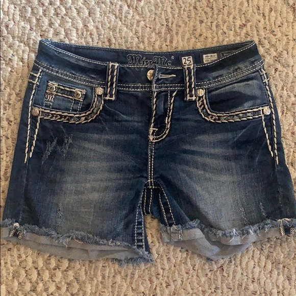 Miss Me Jean shorts - Picture 1 of 2